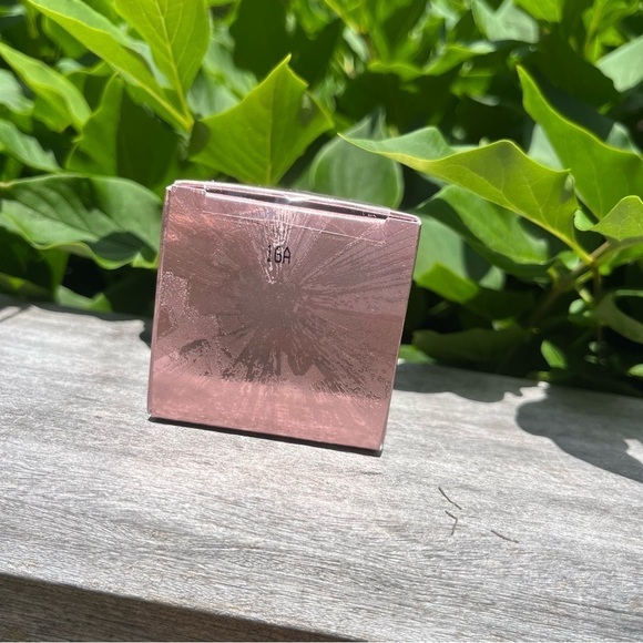 Jeffree Star Cosmetics Peach Goddess Gold Eye Gloss Powder One Size NIB - Picture 13 of 16